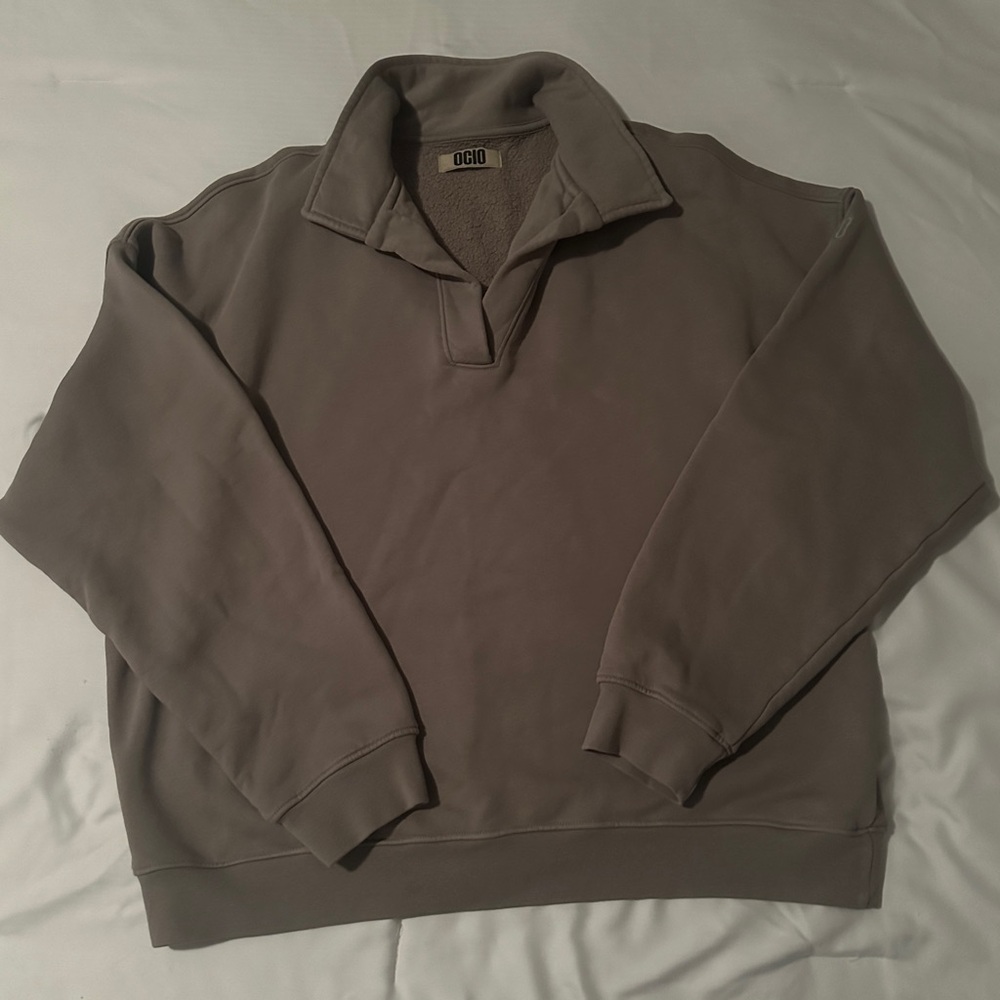 OCIO Olive Green Pullover Sweatshirt